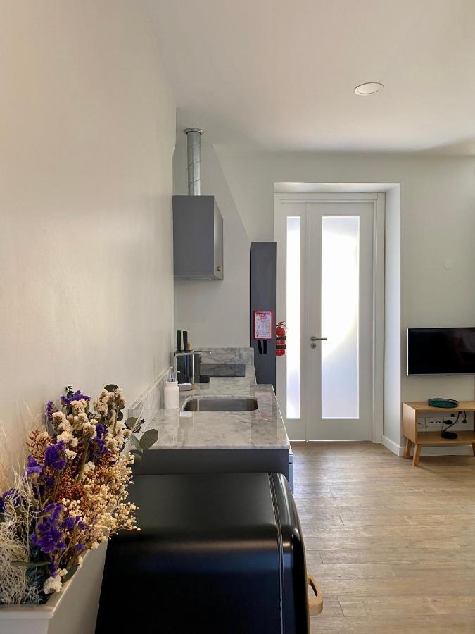 Canarios Apartments Cardal - I ลิสบอน ภายนอก รูปภาพ